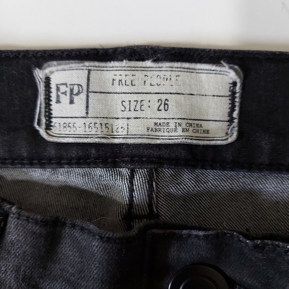 Free People 'Jillian' Coated Low Rise Skinny Jean - Picture 8 of 16